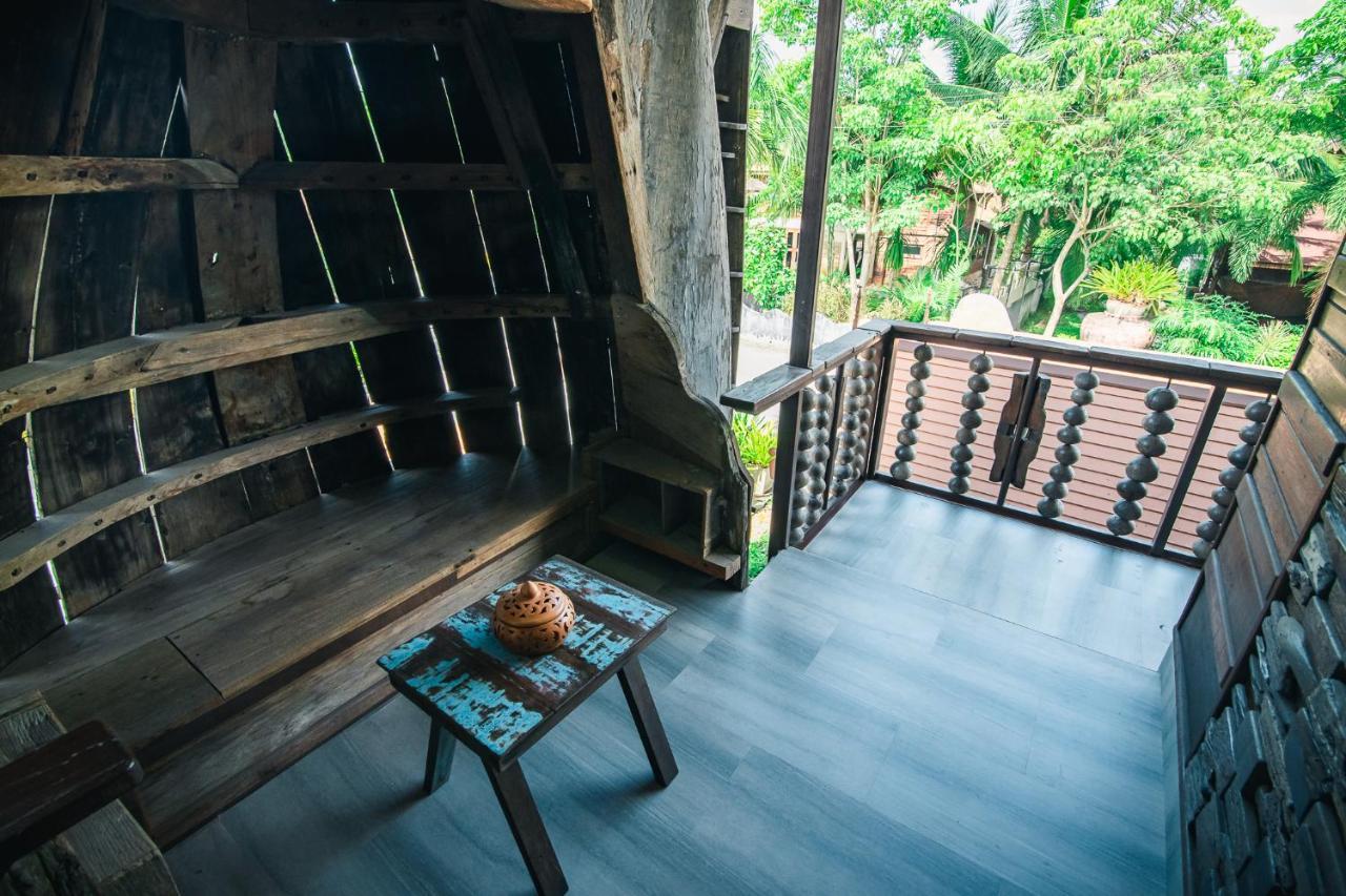 Suankaew​ Art​ Hostel​ チョンブリ エクステリア 写真